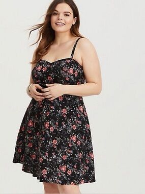 Torrid - Black Floral Skater Dress Smocked Sleeveless Summer NWOT Size 1 (16/18)